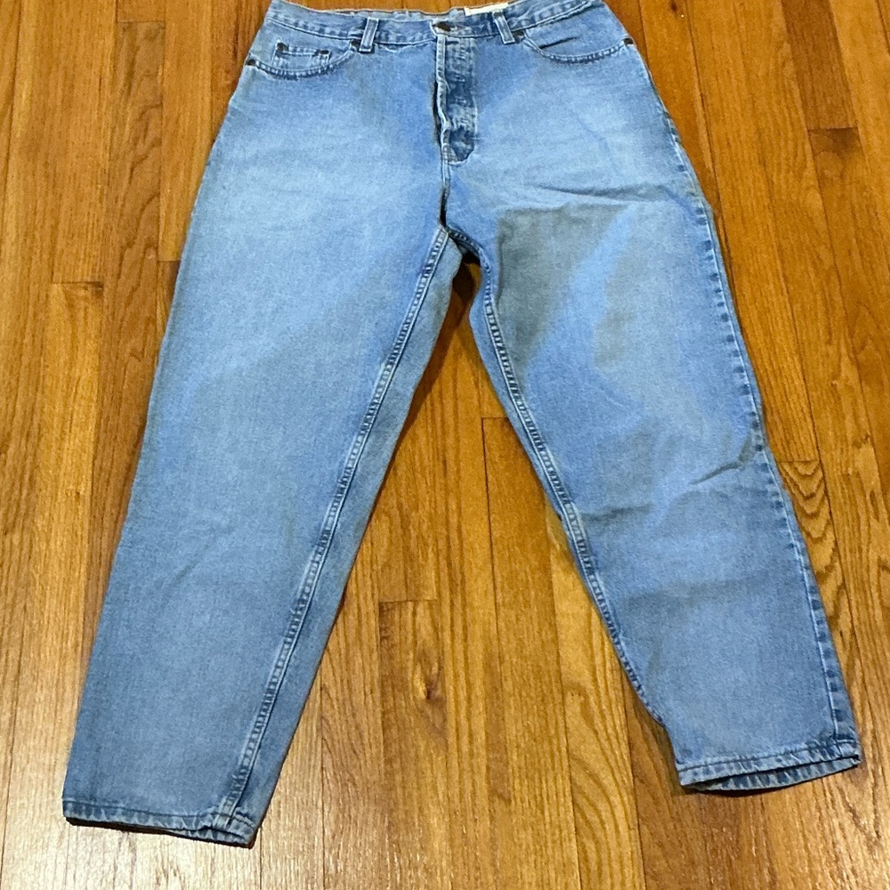 Eddie Bauer Light Blue Relaxed Women’s Jeans